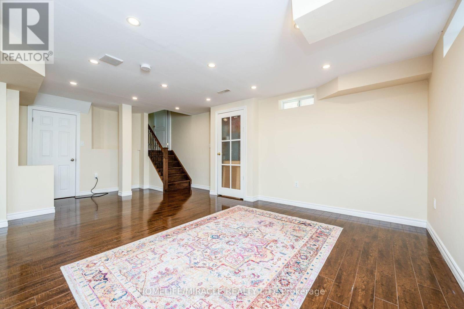 8 Solway Crescent, Ajax, Ontario  L1Z 0A7 - Photo 44 - E12543322