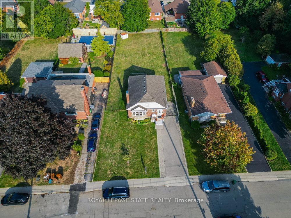 37 Lower Horning Road, Hamilton, Ontario  L8S 3E9 - Photo 47 - X12474213