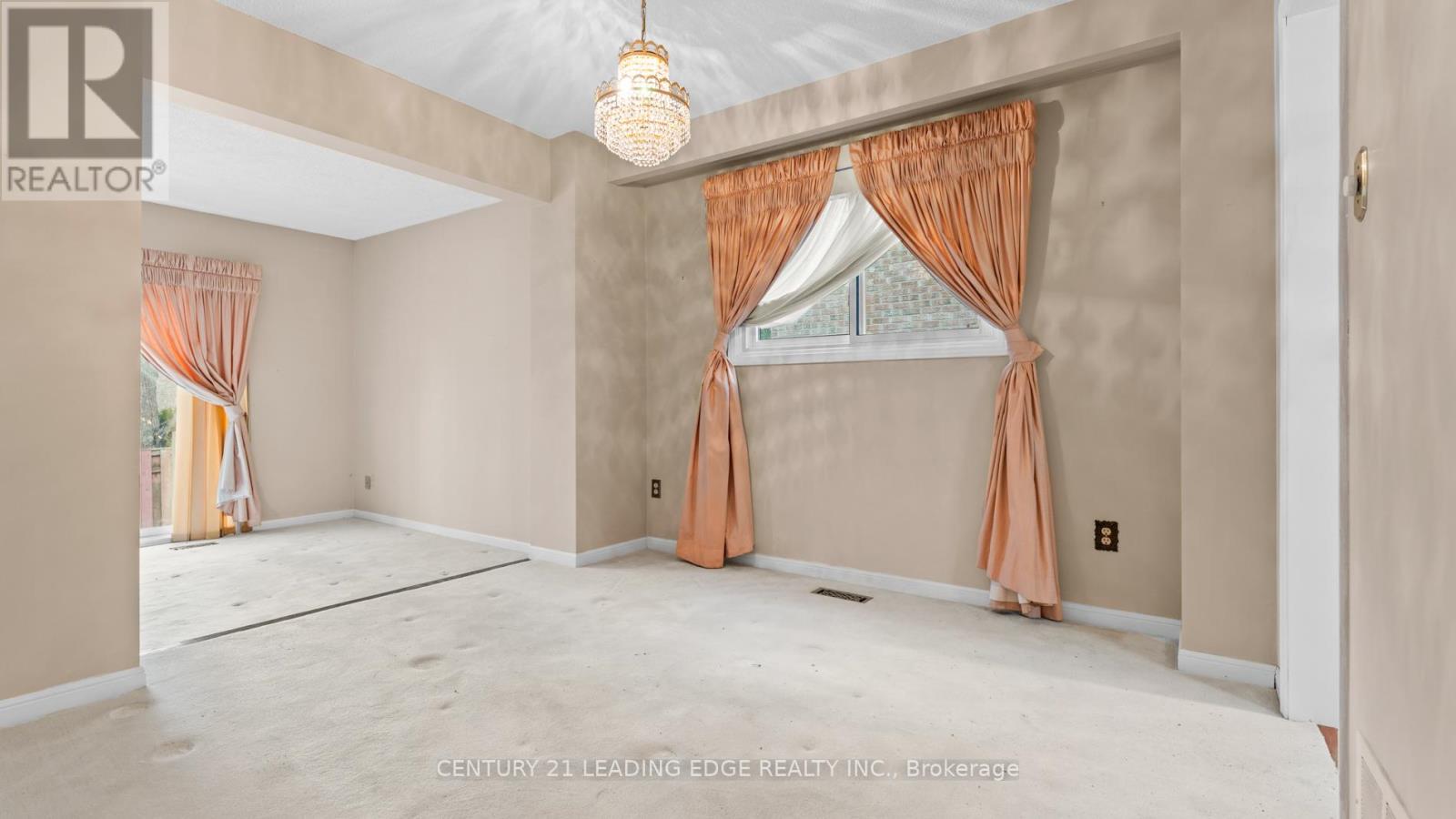 15 Radford Crescent, Markham, Ontario  L3P 4A2 - Photo 10 - N12543328