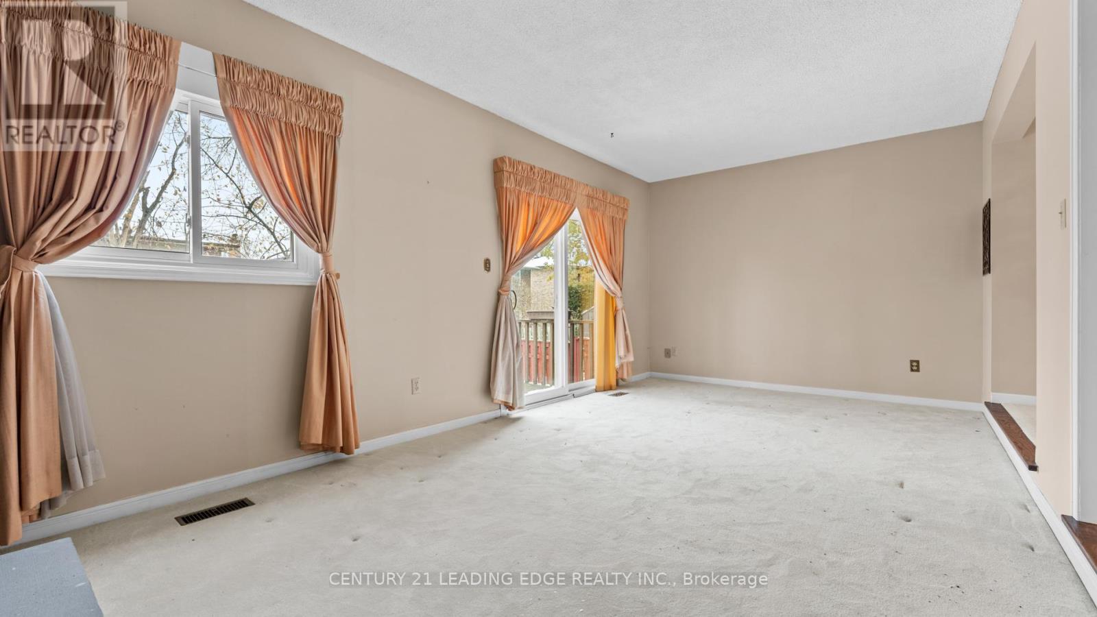 15 Radford Crescent, Markham, Ontario  L3P 4A2 - Photo 14 - N12543328