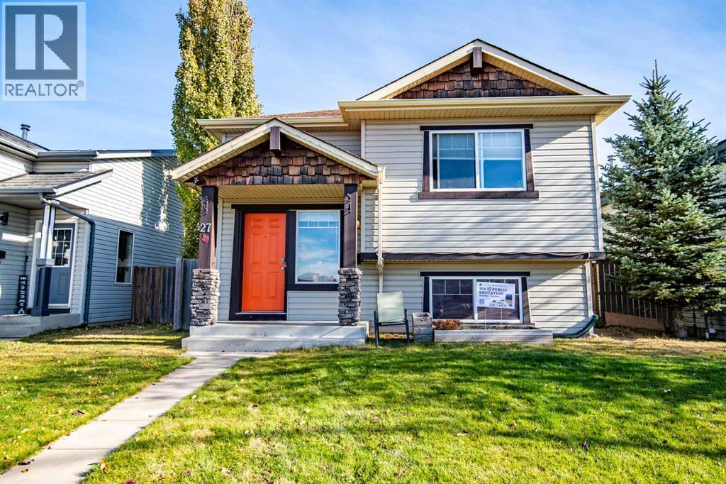 27 Jacobs Close, Red Deer, Alberta  T4P 4C8 - Photo 2 - A2270417