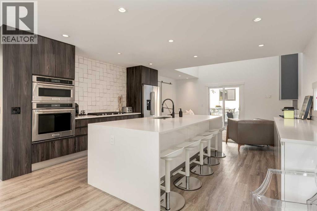 27 Hendon Place Nw, Calgary, Alberta  T2K 2A2 - Photo 5 - A2257252