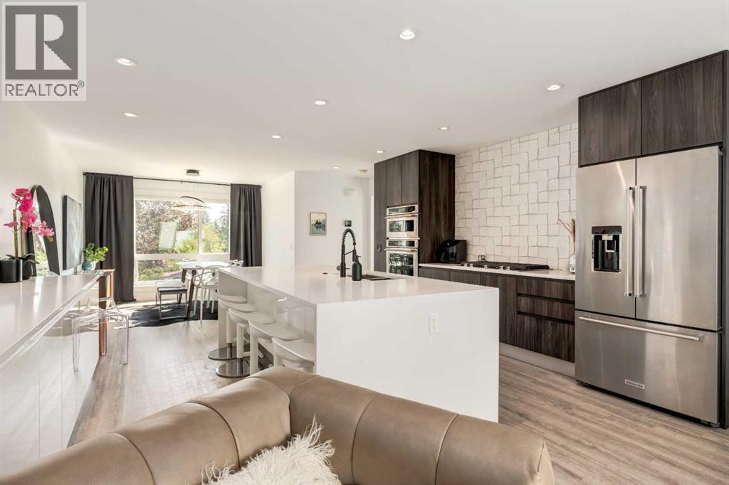 27 Hendon Place Nw, Calgary, Alberta  T2K 2A2 - Photo 9 - A2257252