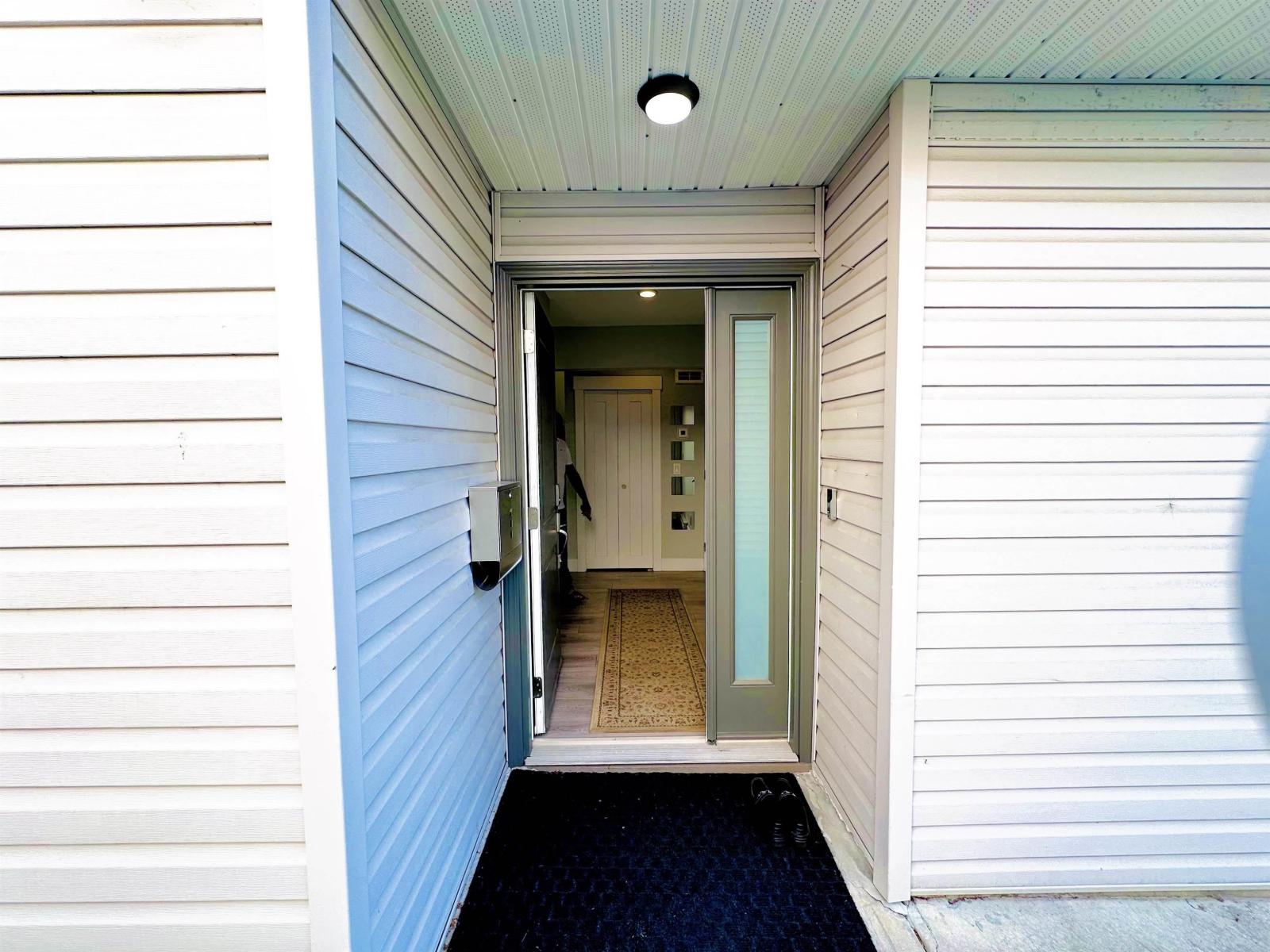 12960 74 Avenue, Surrey, British Columbia  V3W 7J8 - Photo 3 - R3066772