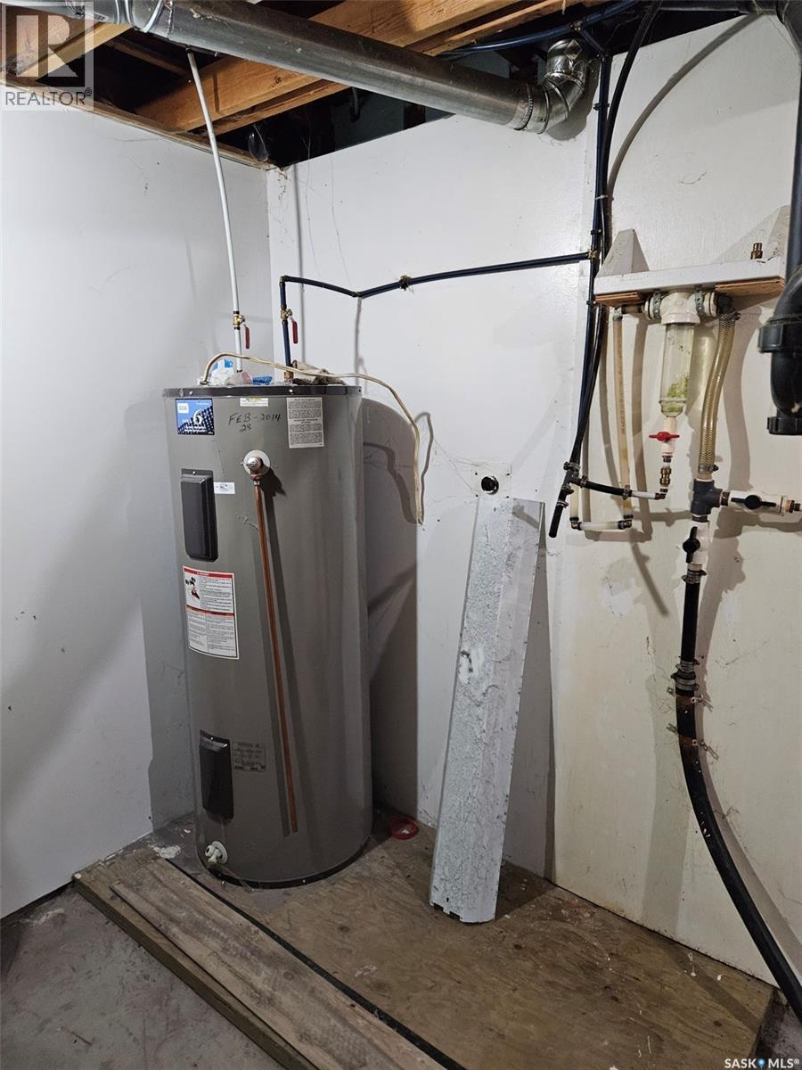 Pinto Creek Ranch Acreage, Rm Of Moose Mountain, Moose Mountain Rm No. 63, Saskatchewan  S0C 0R0 - Photo 17 - SK023986