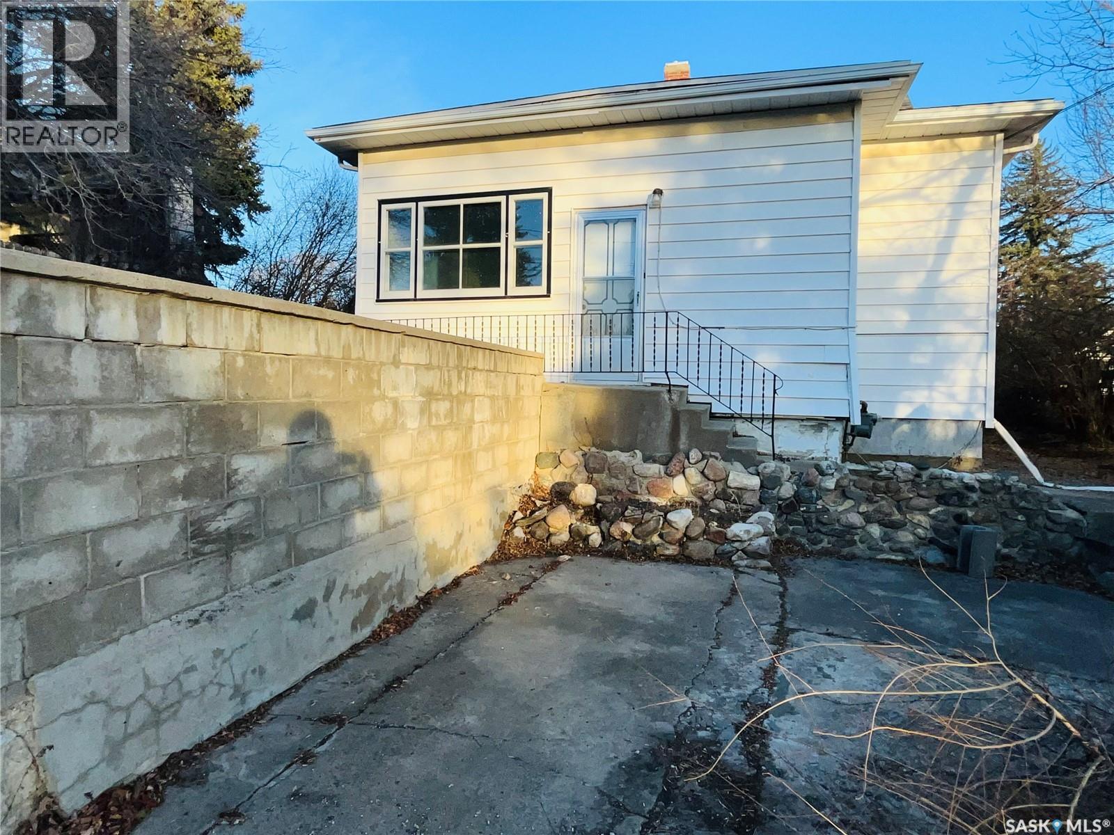 456 3rd Avenue Ne, Swift Current, Saskatchewan  S9H 2H2 - Photo 37 - SK023973