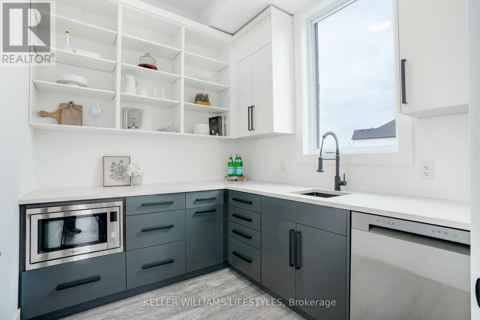 7128 Silver Creek Circle, London South, Ontario  N6P 0G9 - Photo 14 - X12543400