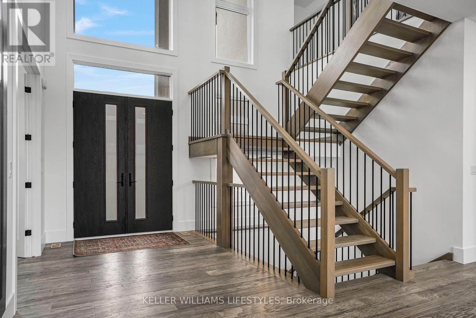 7128 Silver Creek Circle, London South, Ontario  N6P 0G9 - Photo 3 - X12543400