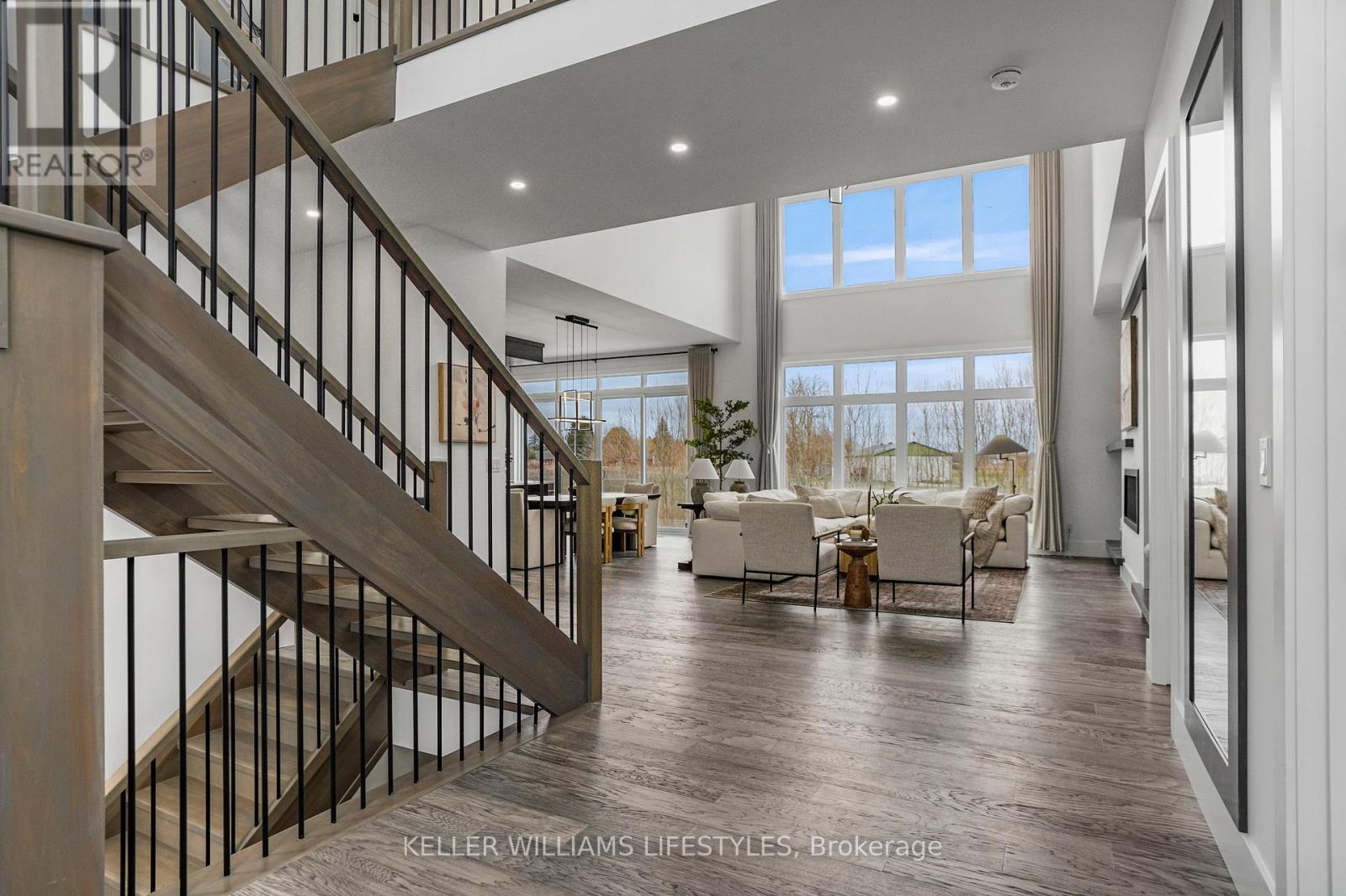 7128 Silver Creek Circle, London South, Ontario  N6P 0G9 - Photo 4 - X12543400