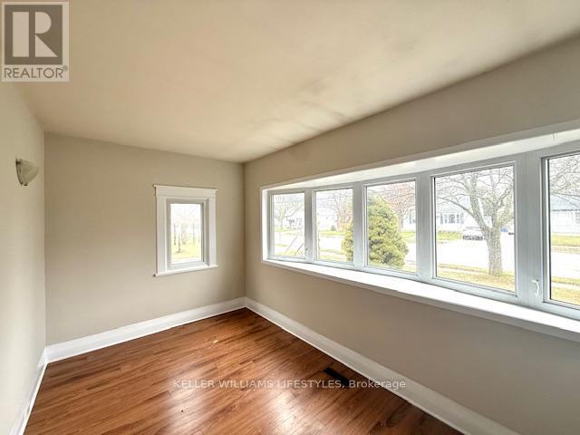 459 Hale Street, London East, Ontario  N5W 1G6 - Photo 2 - X12543408