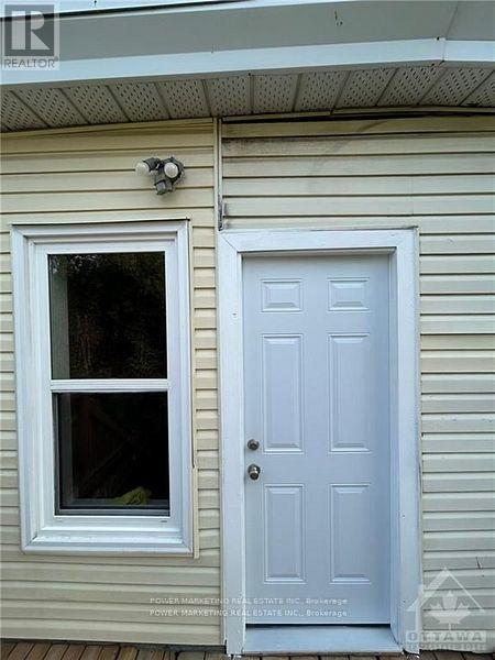 684 Bronson Avenue, Ottawa, Ontario  K1S 4E9 - Photo 4 - X12543416