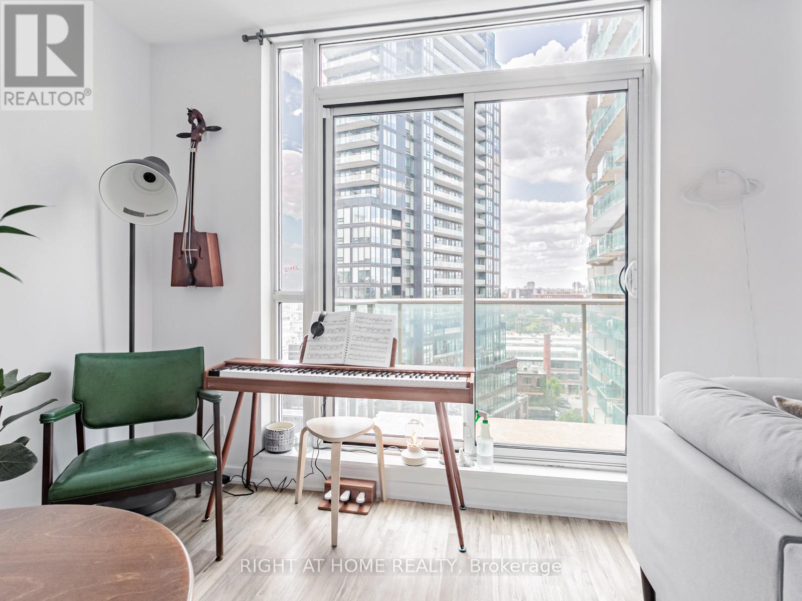 1507 - 69 LYNN WILLIAMS STREET, Toronto, Ontario