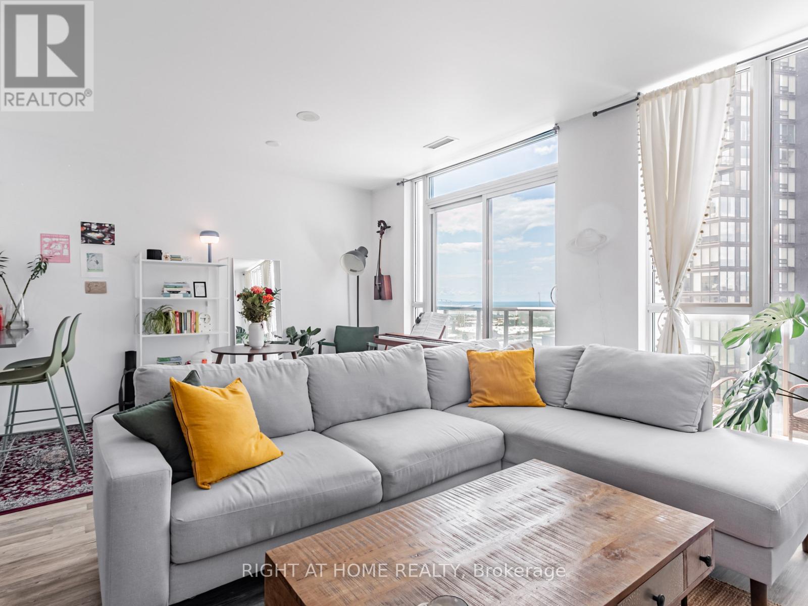 1507 - 69 Lynn Williams Street, Toronto, Ontario M6K 3R7 - Photo 13 - C12474425