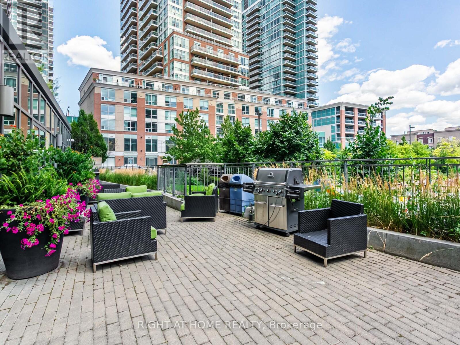 1507 - 69 Lynn Williams Street, Toronto, Ontario M6K 3R7 - Photo 21 - C12474425