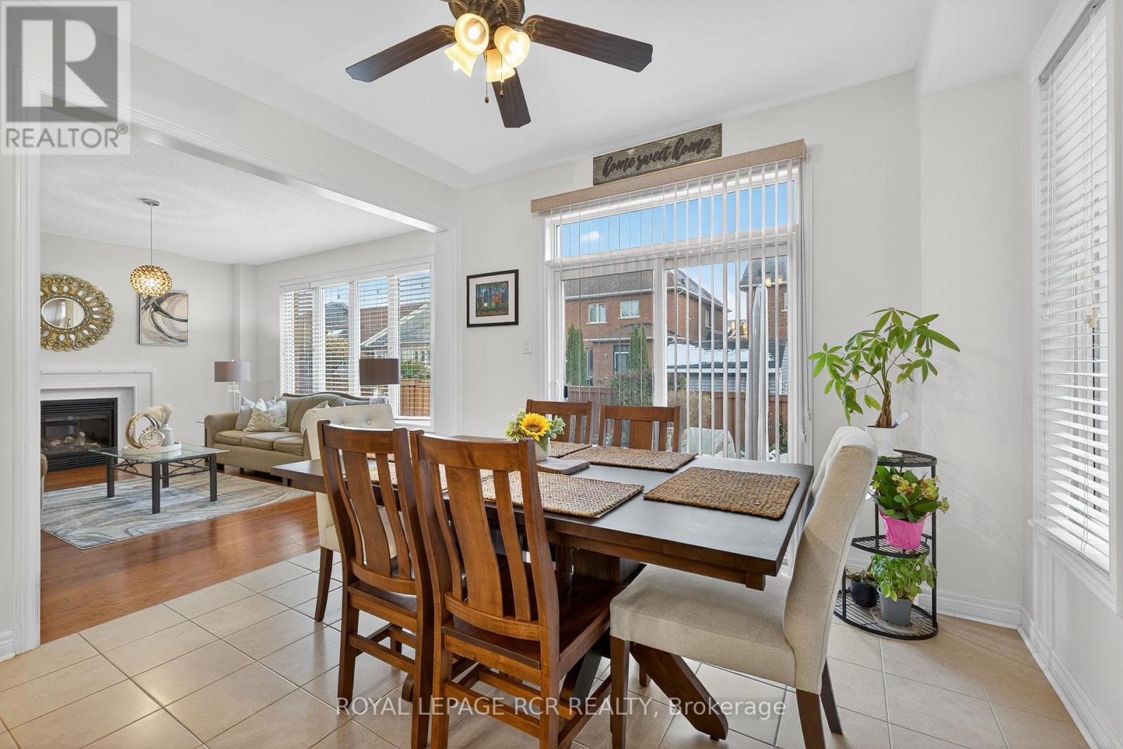 62 Paisley Green Avenue, Caledon, Ontario  L7C 3S1 - Photo 11 - W12543240