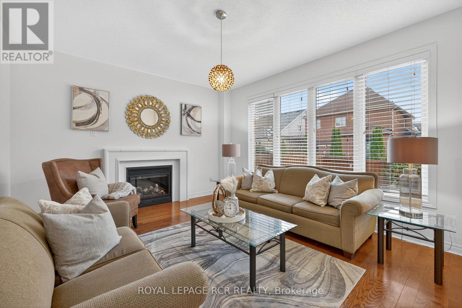 62 Paisley Green Avenue, Caledon, Ontario  L7C 3S1 - Photo 12 - W12543240