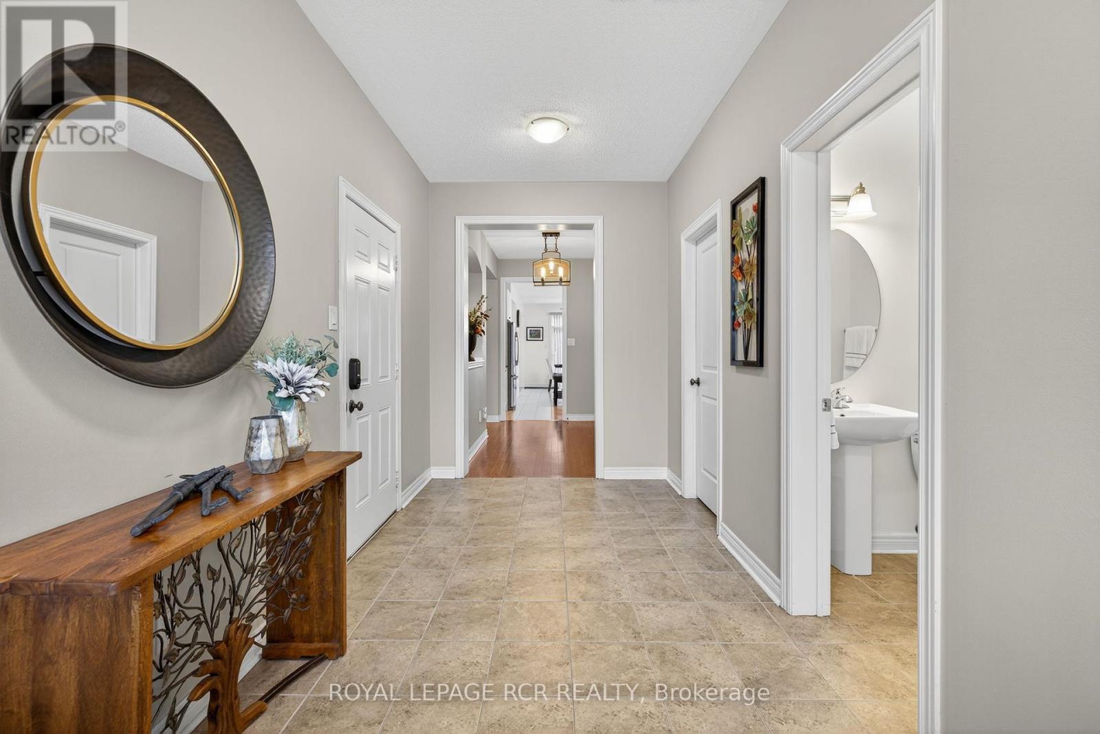 62 Paisley Green Avenue, Caledon, Ontario  L7C 3S1 - Photo 4 - W12543240