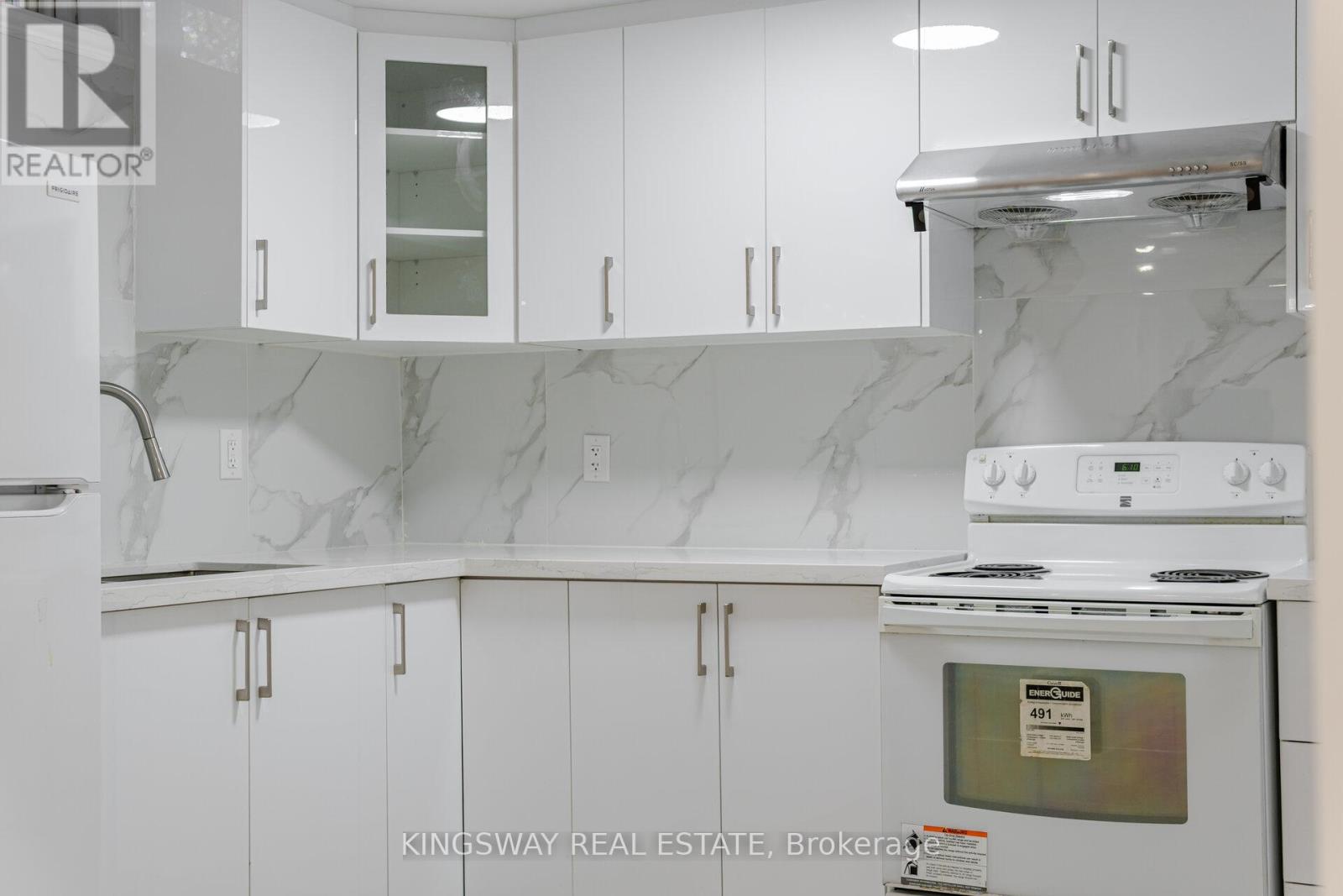 1008 Ceremonial Drive, Mississauga, Ontario  L5R 2Z7 - Photo 37 - W12543254