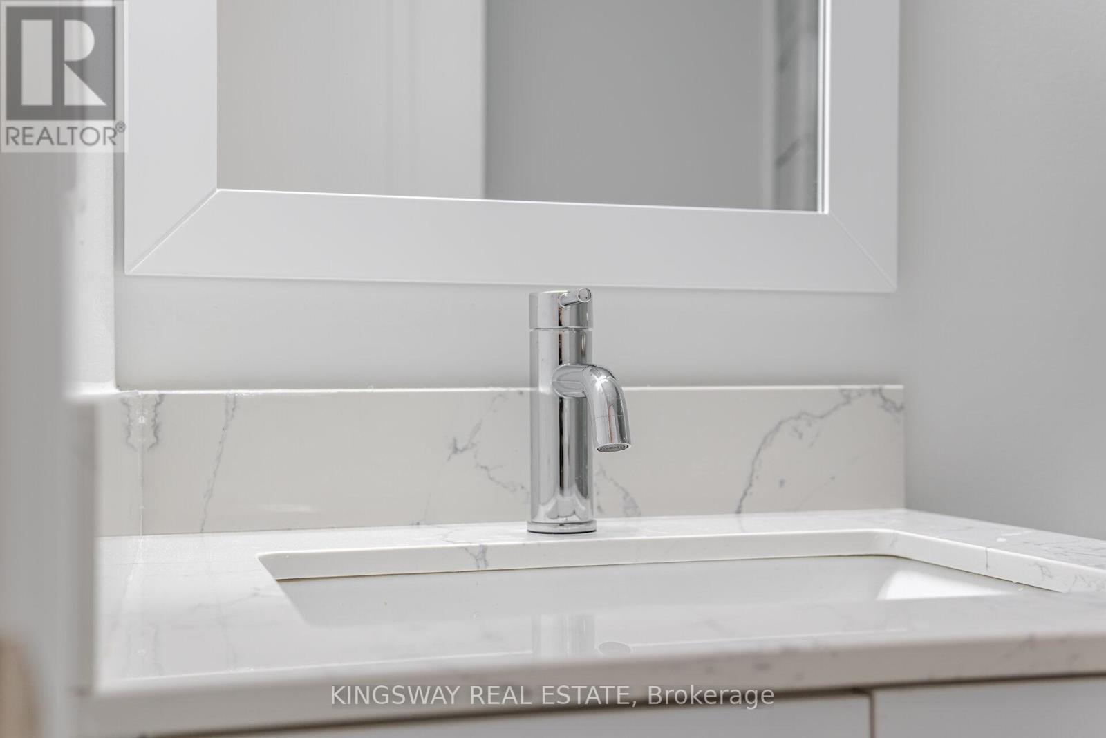 1008 Ceremonial Drive, Mississauga, Ontario  L5R 2Z7 - Photo 39 - W12543254