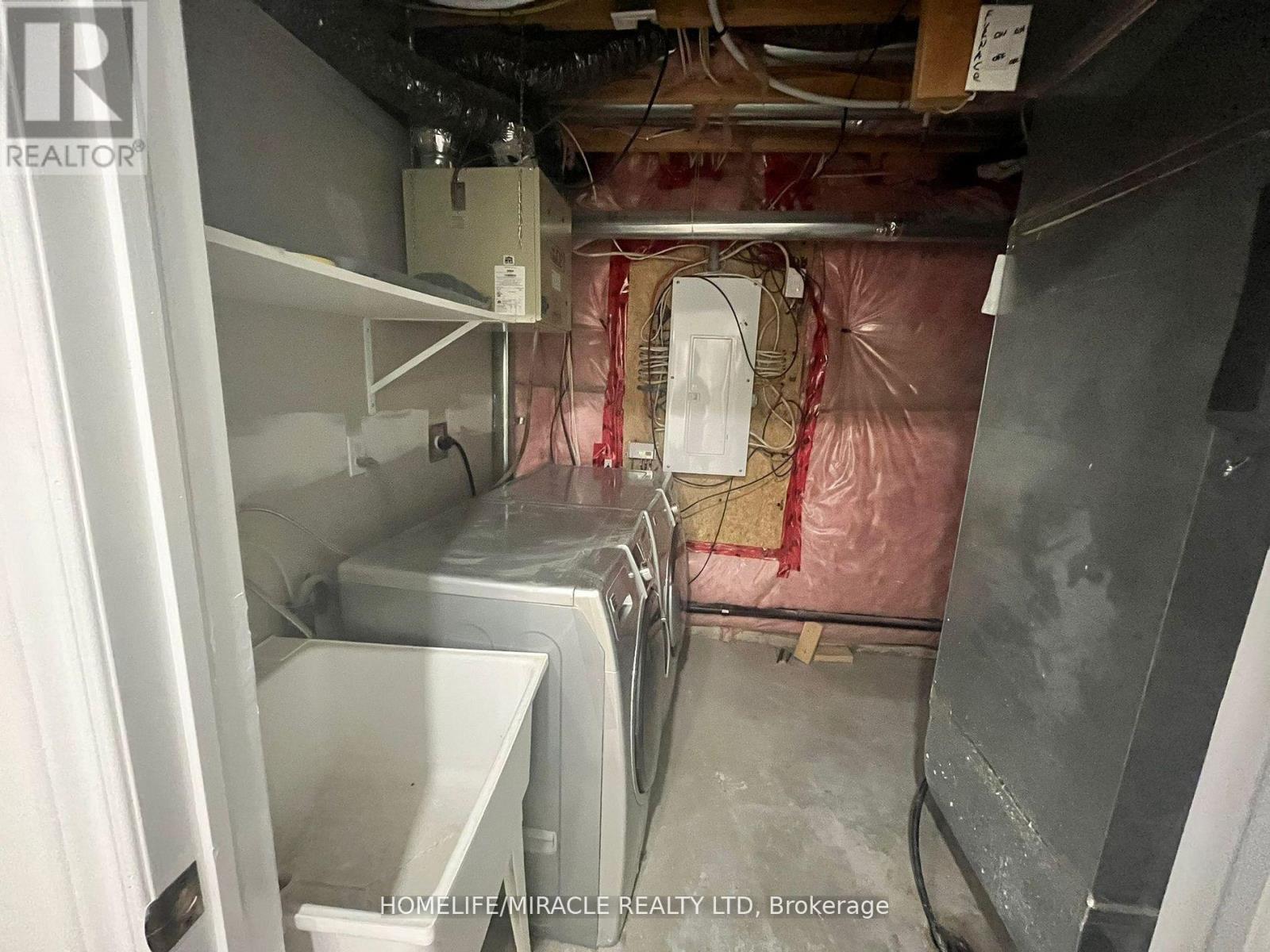 Bsmt - 87 Fawnridge Road, Caledon, Ontario  L7C 3V3 - Photo 11 - W12543304