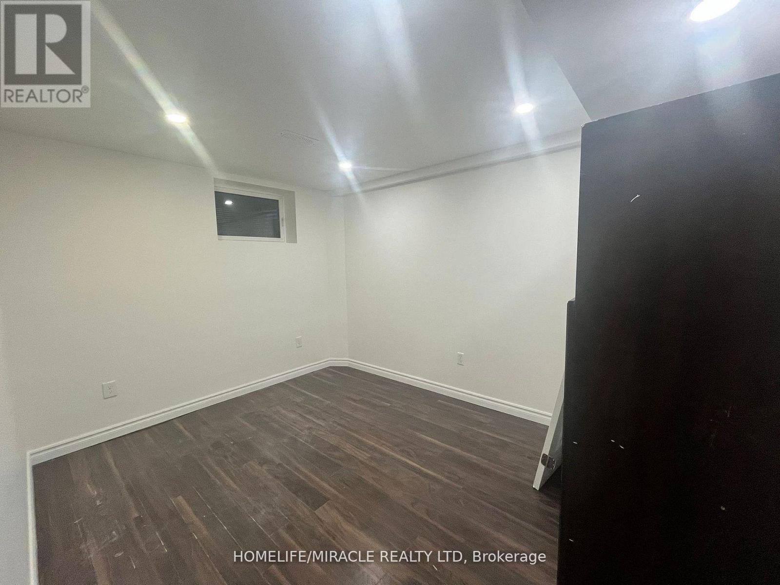 Bsmt - 87 Fawnridge Road, Caledon, Ontario  L7C 3V3 - Photo 4 - W12543304