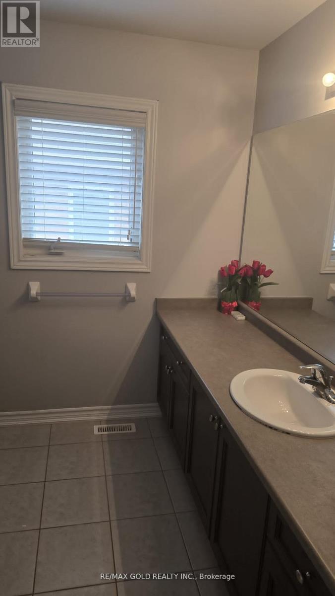 34 Leadership Drive, Brampton, Ontario  L6Y 5T9 - Photo 12 - W12543364