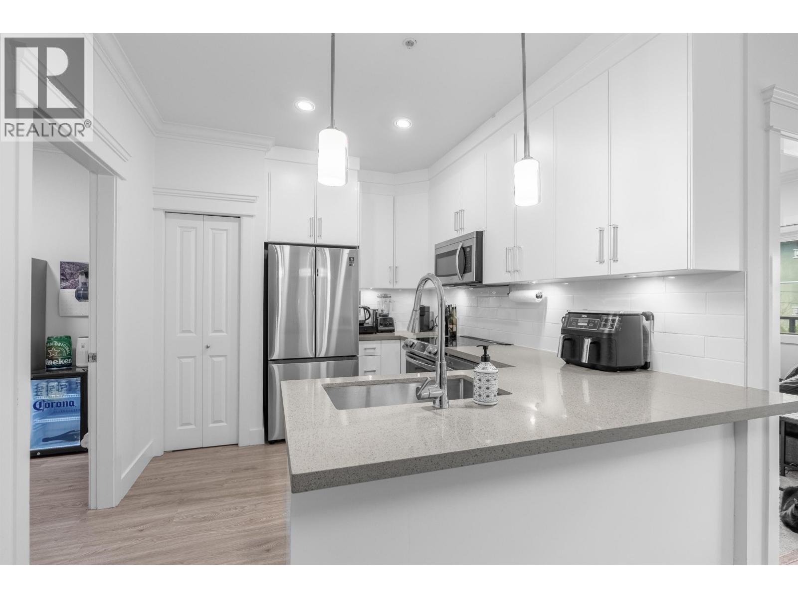 204 2389 Hawthorne Avenue, Port Coquitlam, British Columbia  V3C 0T2 - Photo 15 - R3067305