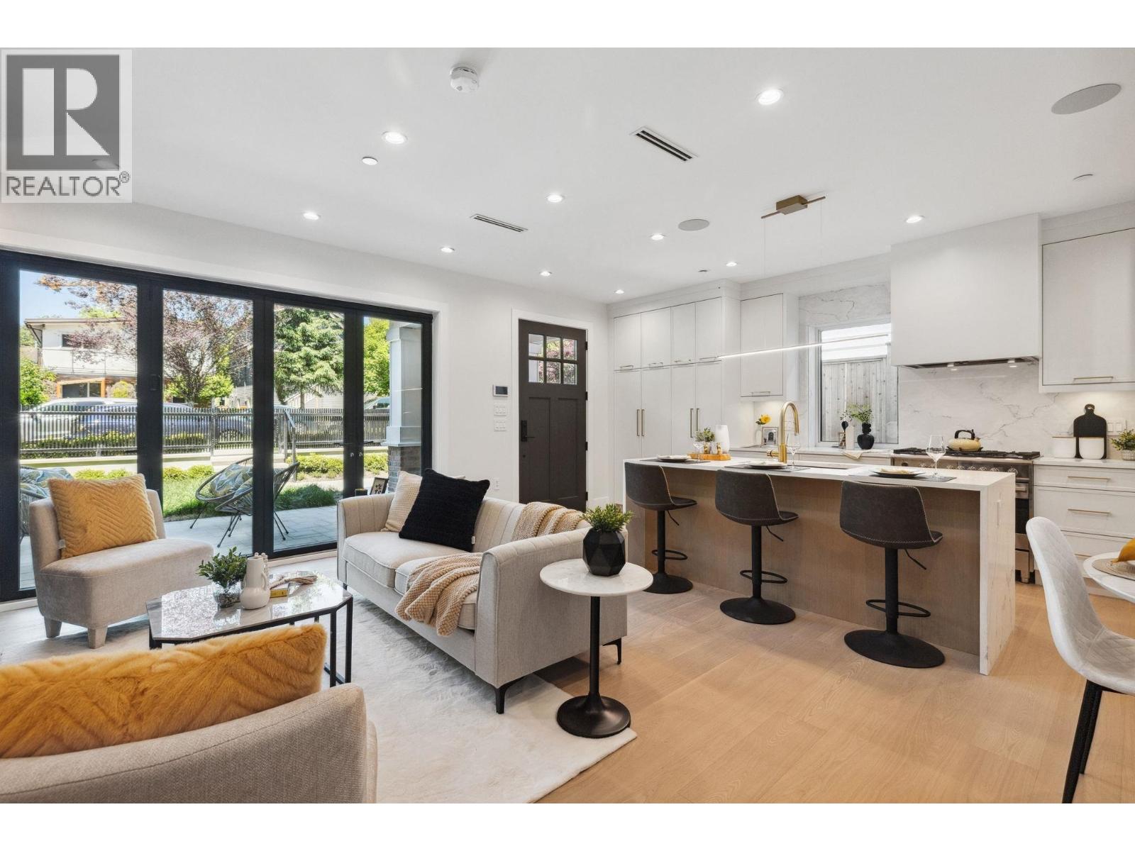 #1 2244 E 11th Avenue, Vancouver, British Columbia  V5N 1Z6 - Photo 12 - R3067324