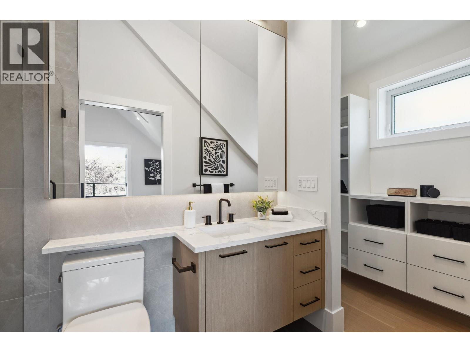 #1 2244 E 11th Avenue, Vancouver, British Columbia  V5N 1Z6 - Photo 27 - R3067324