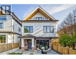 #1 2244 E 11th Avenue, Vancouver, Ca