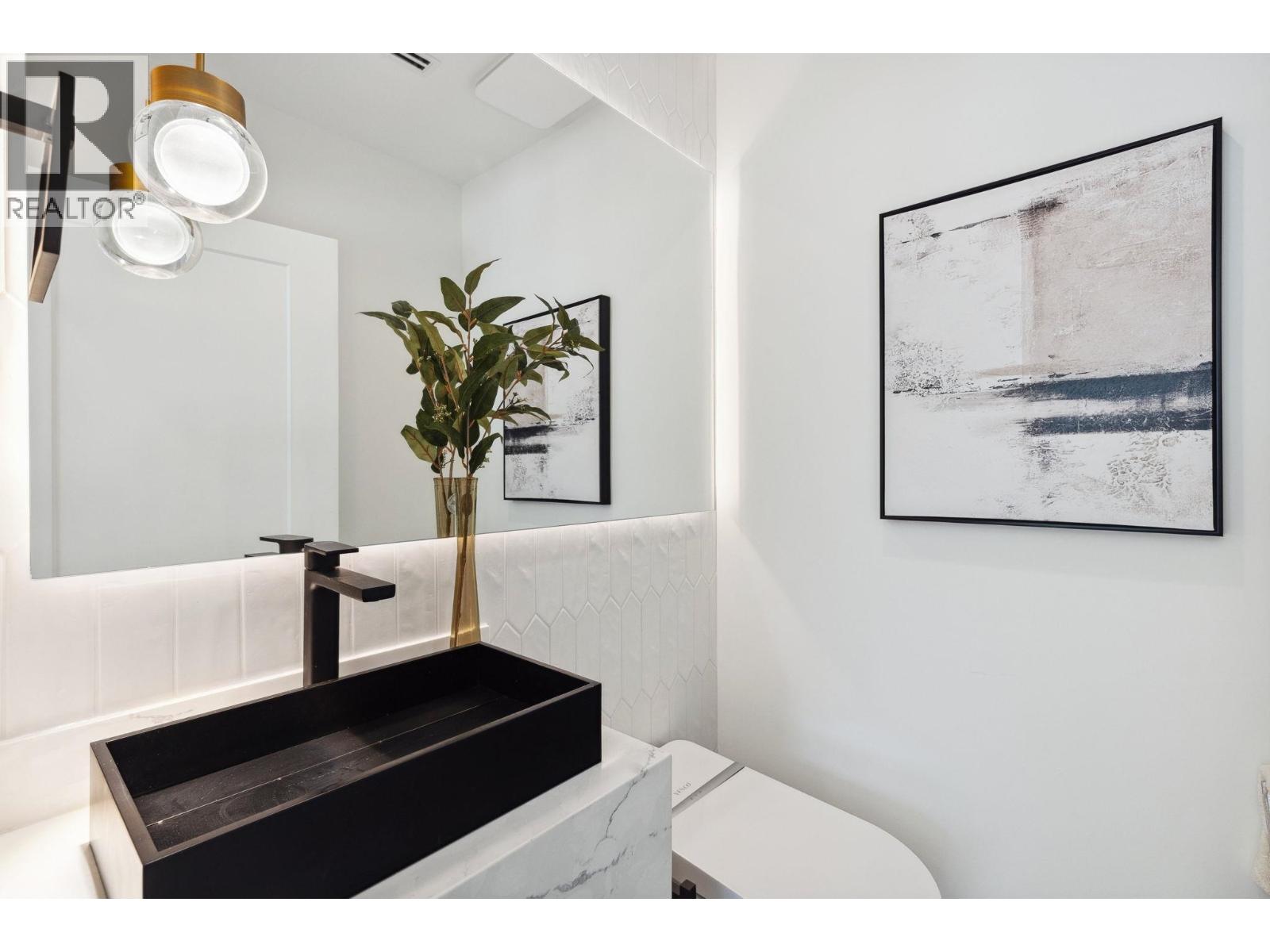 #2 2244 E 11th Avenue, Vancouver, British Columbia  V5N 1Z6 - Photo 21 - R3067325