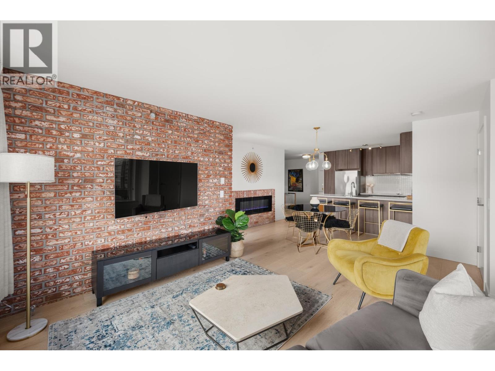 1610 668 Columbia Street, New Westminster, British Columbia  V3M 1A9 - Photo 4 - R3067333