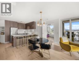 1610 668 COLUMBIA STREET