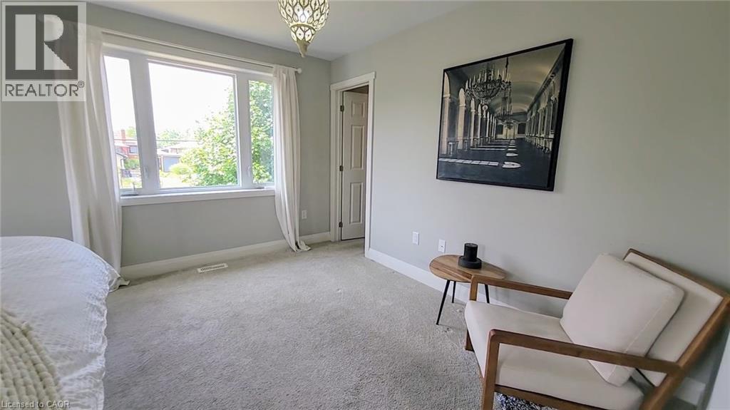 324 East 43rd Street, Hamilton, Ontario  L8T 3C7 - Photo 14 - 40781759