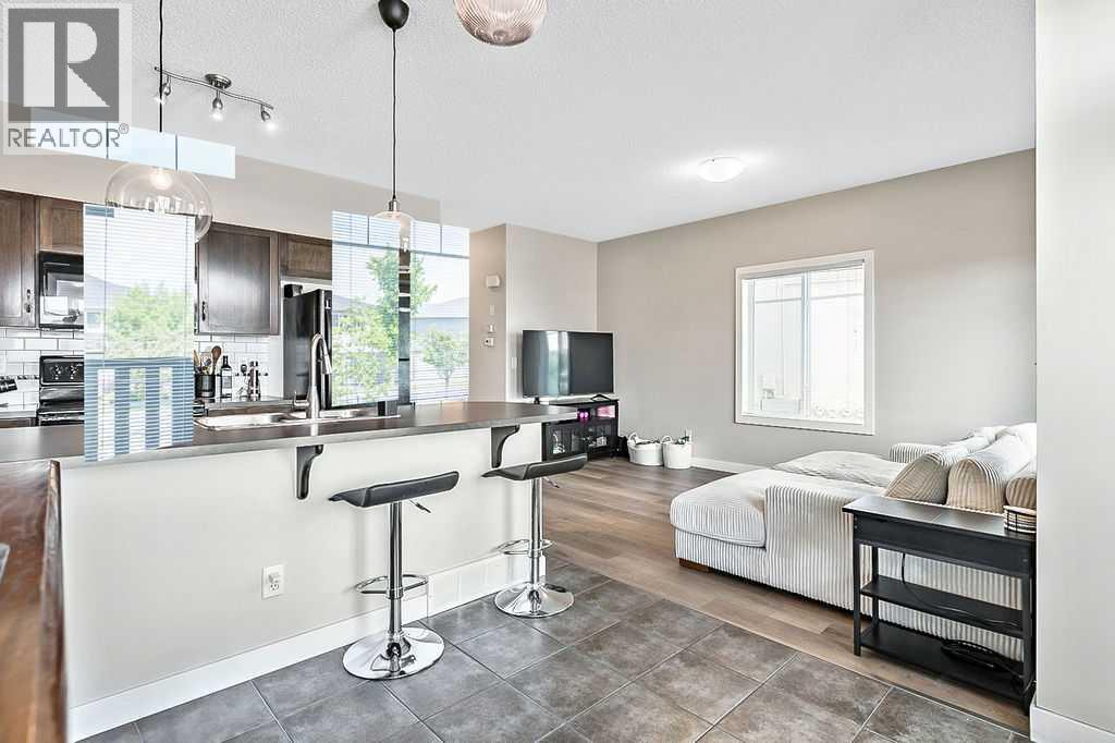 11 Cimarron Vista Gardens, Okotoks, Alberta  T1S 0G2 - Photo 9 - A2240506