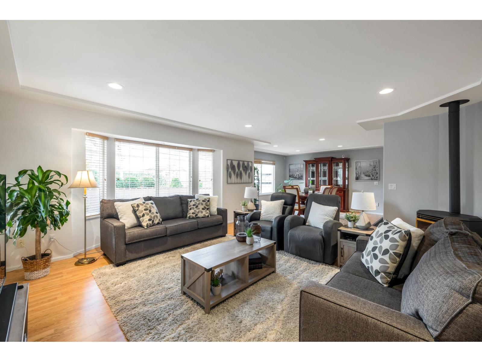 21605 47a Avenue, Langley, British Columbia V3A 8S2 - Photo 8 - R3066943