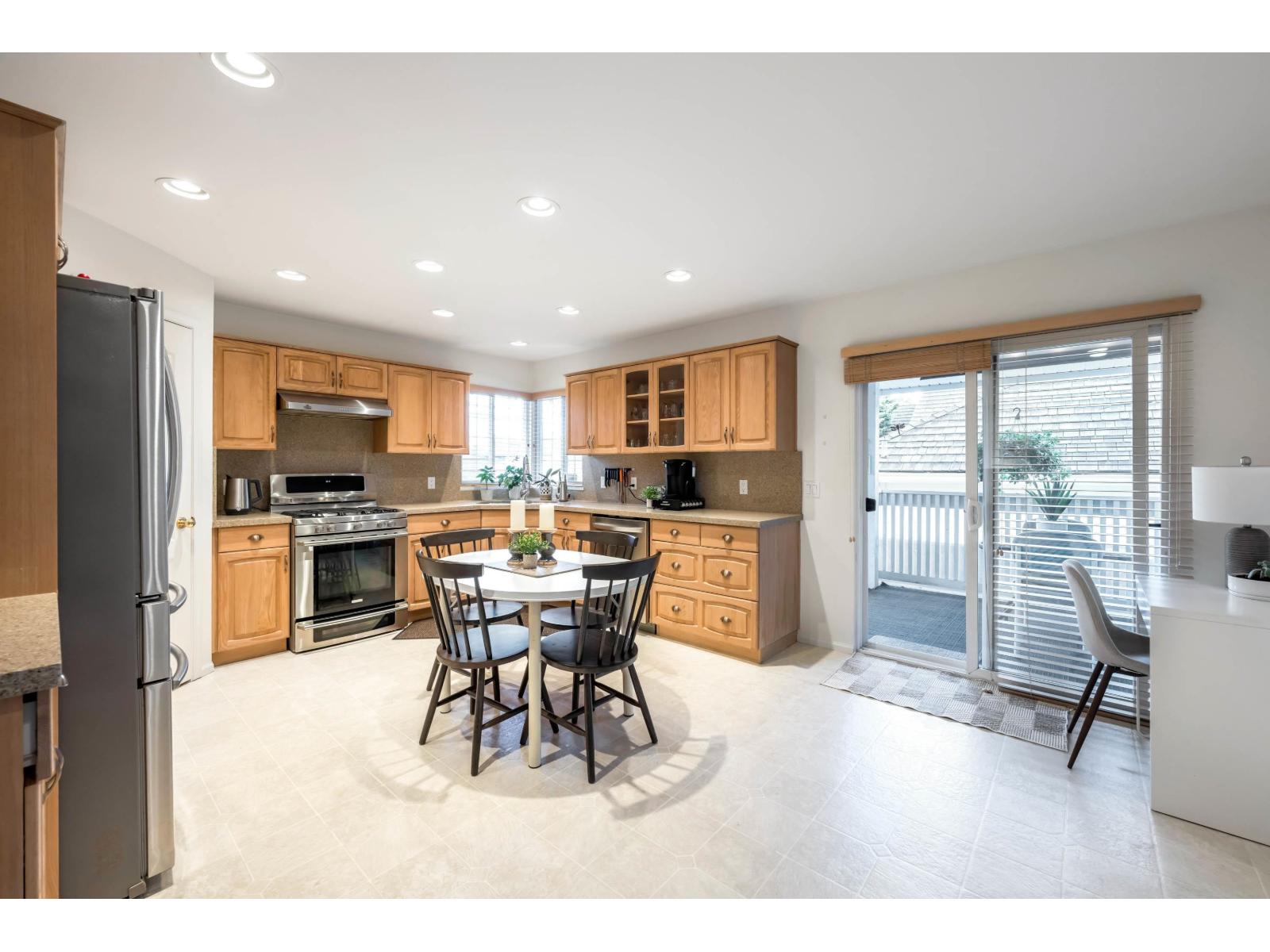 21605 47a Avenue, Langley, British Columbia V3A 8S2 - Photo 14 - R3066943