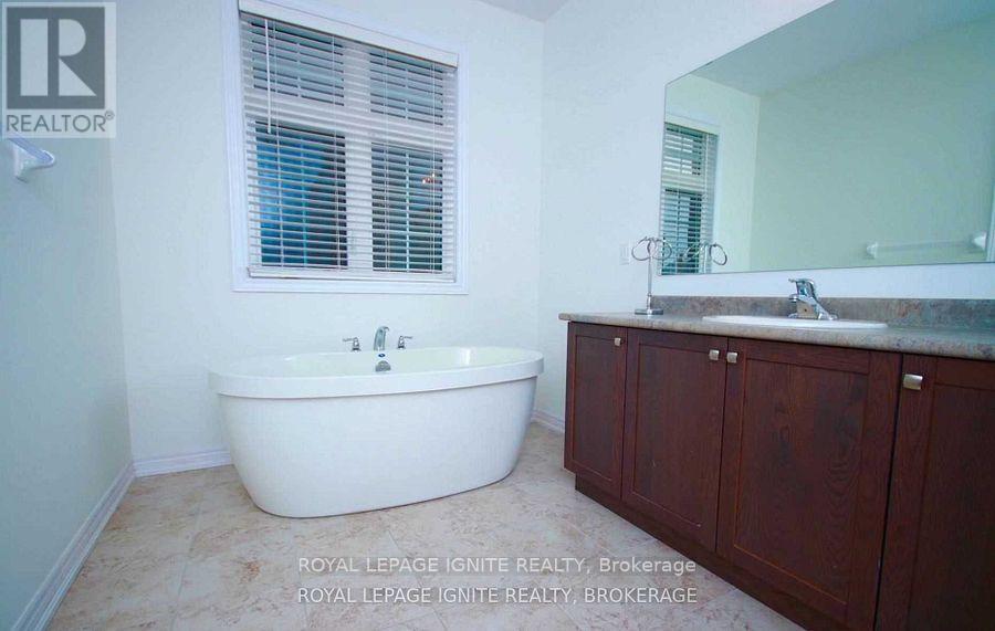 66 Summer Breeze Drive, Quinte West, Ontario K0K 1L0 - Photo 15 - X12543302