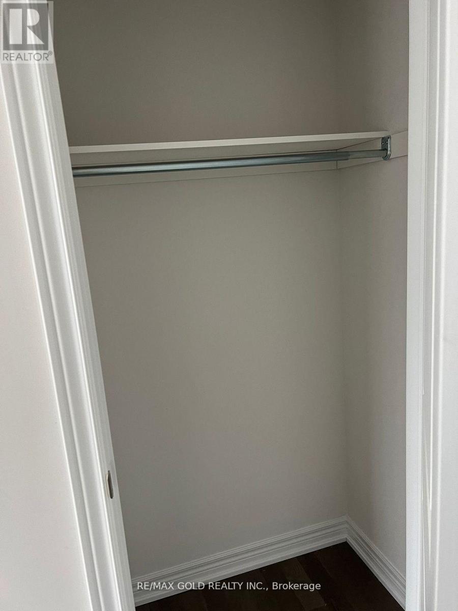 148 Limestone Lane, Shelburne, Ontario  L9V 3Y3 - Photo 2 - X12543340