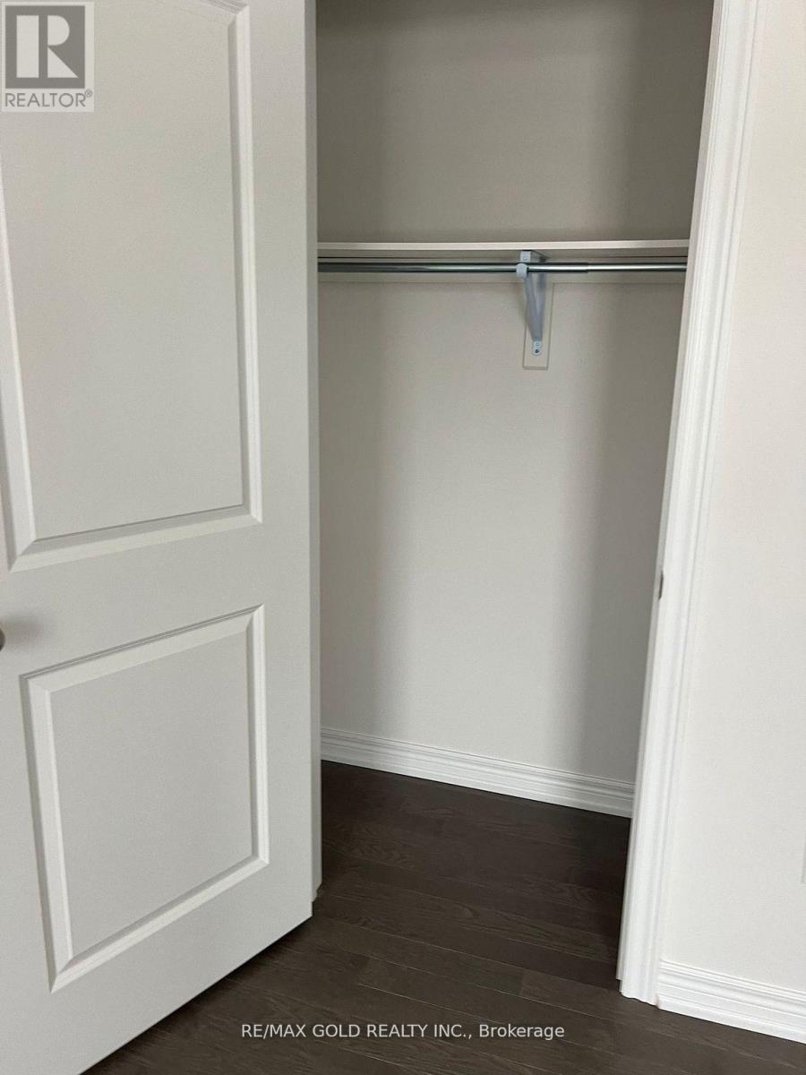 148 Limestone Lane, Shelburne, Ontario  L9V 3Y3 - Photo 7 - X12543340