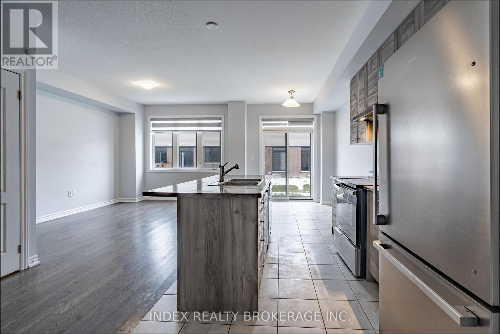 49 Ever Sweet Way, Thorold, Ontario  L2V 0K9 - Photo 13 - X12543352