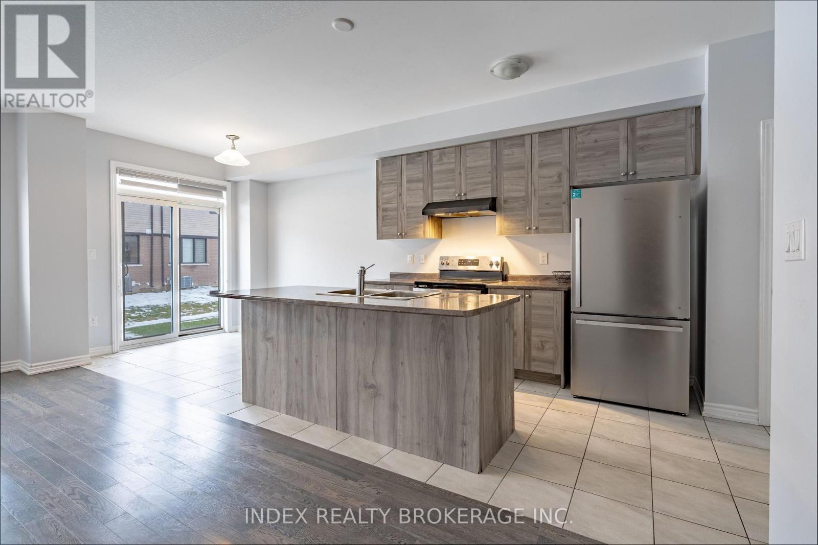 49 Ever Sweet Way, Thorold, Ontario  L2V 0K9 - Photo 9 - X12543352