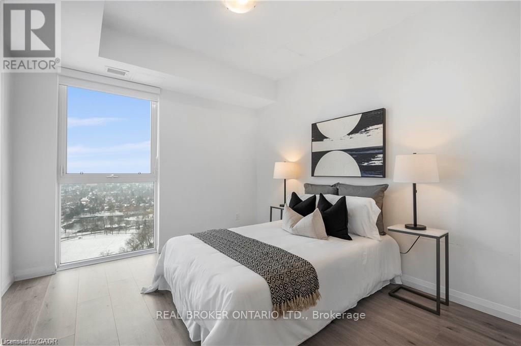 2405 - 60 Charles Street W, Kitchener, Ontario  N2G 1Y6 - Photo 11 - X12543368