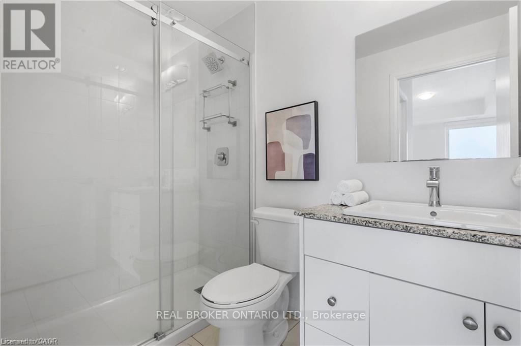 2405 - 60 Charles Street W, Kitchener, Ontario  N2G 1Y6 - Photo 13 - X12543368