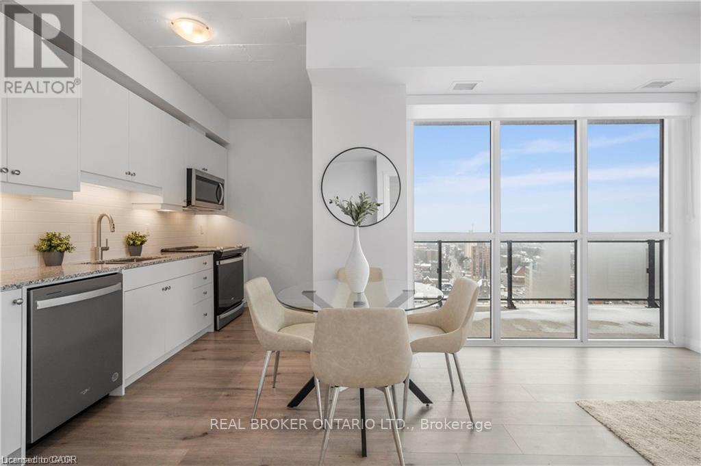 2405 - 60 Charles Street W, Kitchener, Ontario  N2G 1Y6 - Photo 7 - X12543368