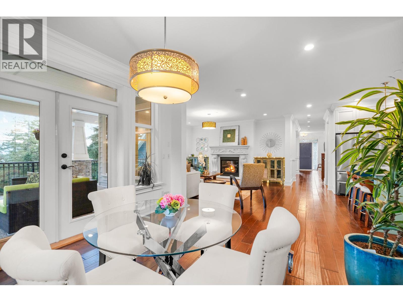 1462 Crystal Creek Drive, Anmore, British Columbia  V3H 0A3 - Photo 10 - R3067340