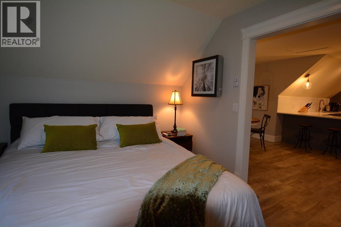 1462 Crystal Creek Drive, Anmore, British Columbia  V3H 0A3 - Photo 38 - R3067340