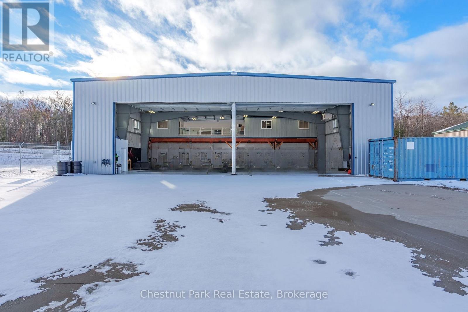 1255 Gravenhurst Parkway, Gravenhurst, Ontario P1P 1R1 - Photo 11 - X12543376