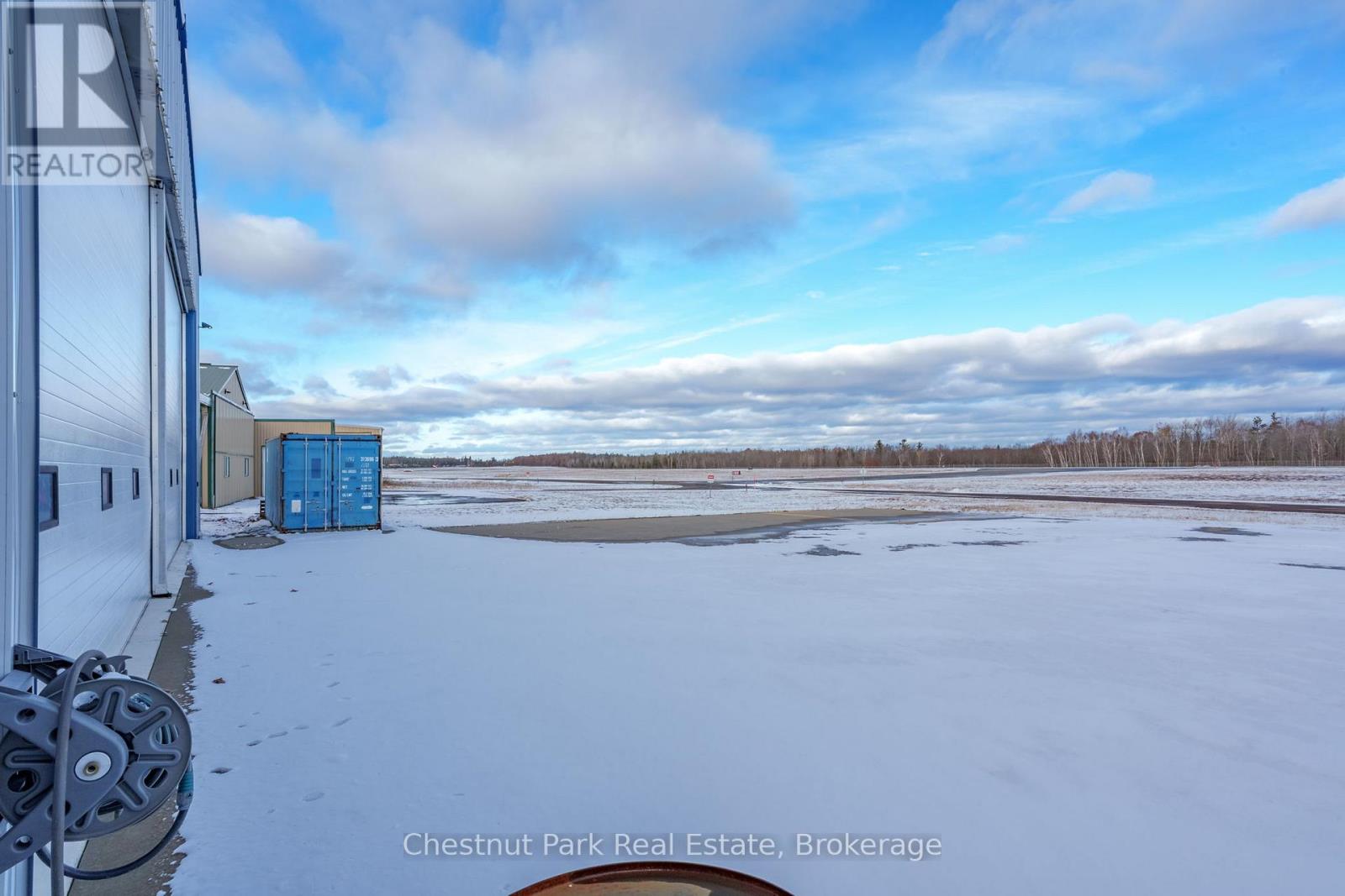 1255 Gravenhurst Parkway, Gravenhurst, Ontario P1P 1R1 - Photo 36 - X12543376