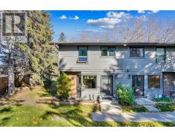 27, 10910 Bonaventure Drive SE Willow Park